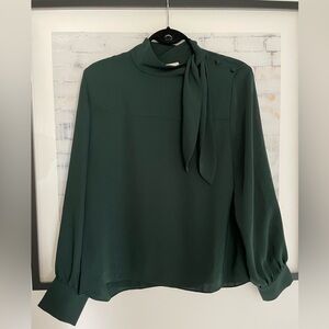 Aritzia | Babaton Trapeze Blouse